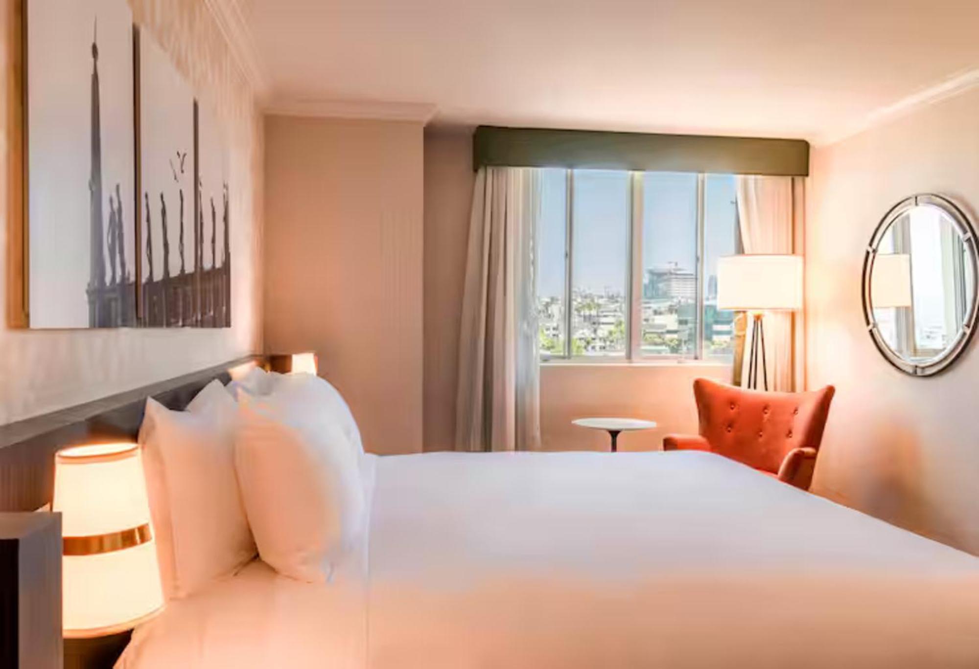 Hotel The Little Italy Downtown 4*